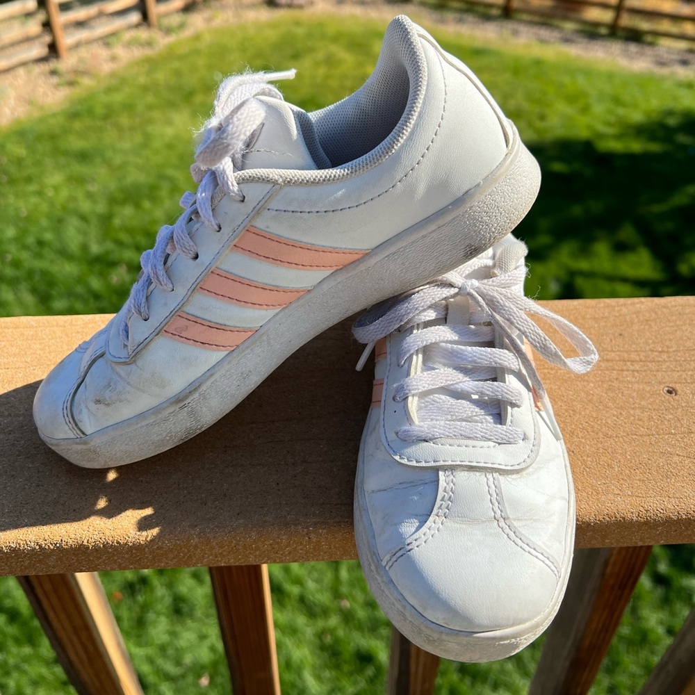 ADIDAS White Pink Leather Sneakers Girls Size 2
